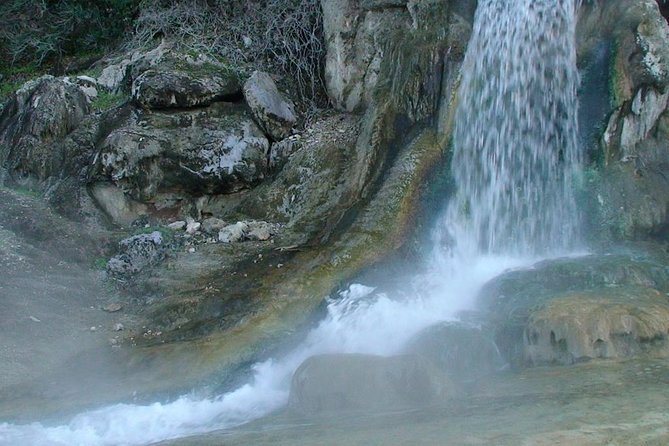 2 Day Private Tour Of Delphi, Thermopylae & Meteora From Athens - Who should book this private Delphi, Thermopylae, and Meteora trip