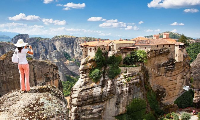 2 Day Private Tour of Meteora & Thermopylae From Athens - What the Private Driver Really Buys You (Beyond Just Comfort)