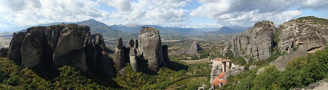 2 Day Private Tour of Meteora & Thermopylae From Athens - Cost and Value: What You Pay for, and the Extra Costs to Budget