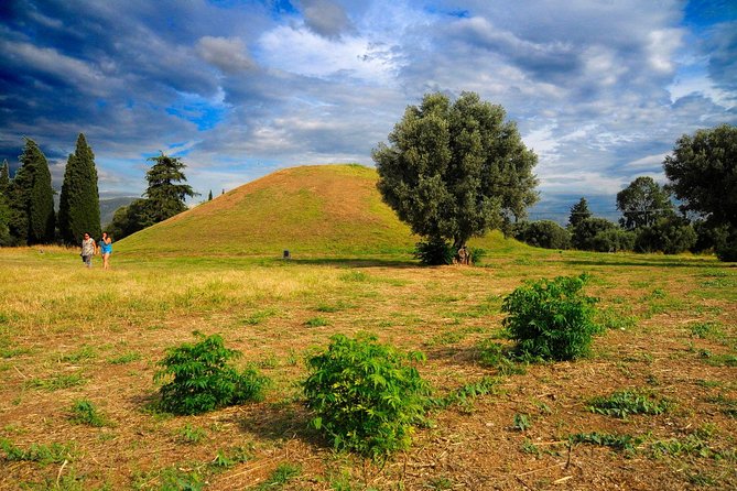 2 Days Herodotus Tour - Marathon, Thermopylae, Delphi, Thebes, Plataea, Salamis - Thermopylae Museum and the Hot Gates (Loutra Thermopilon)