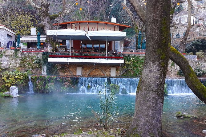2 Days Private Tour/ Delphi (Apollo Oracle) & Meteora (Orthodox Monasteries) - A door-to-door private run across central Greece