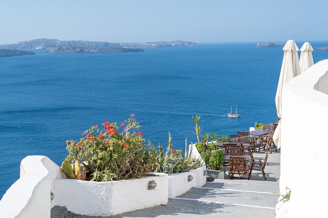 27 Day Grand Circle Tour of Mainland & Corfu, Mykonos, Santorini - Mycenae, Tiryns, Epidaurus: UNESCO concentration with a wine break
