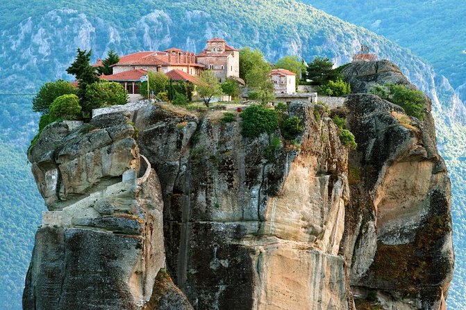 3-Day Trip to Delphi and Meteora from Athens - Why Delphi and Meteora together works in 3 days