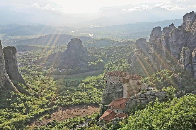 3-Day Trip to Delphi and Meteora from Athens - Pickup, timing, and the reality of coach travel