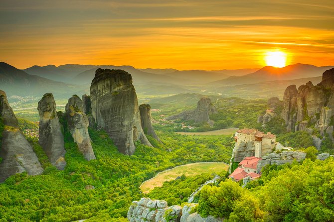 3-Day Trip to Delphi and Meteora from Athens - Day 3: Entering two Meteora monasteries from Kalambaka