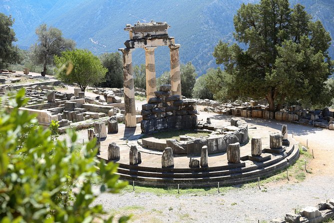 3 Days Private Tour: Delphi & Meteora - How This Private Delphi and Meteora Tour Runs From Athens