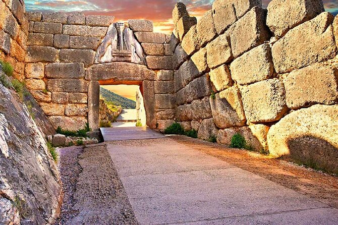 3 days Spanish guided tour in Epidaurus, Mycenae, Olympia, Delphi - Key highlights you will actually feel on the trip