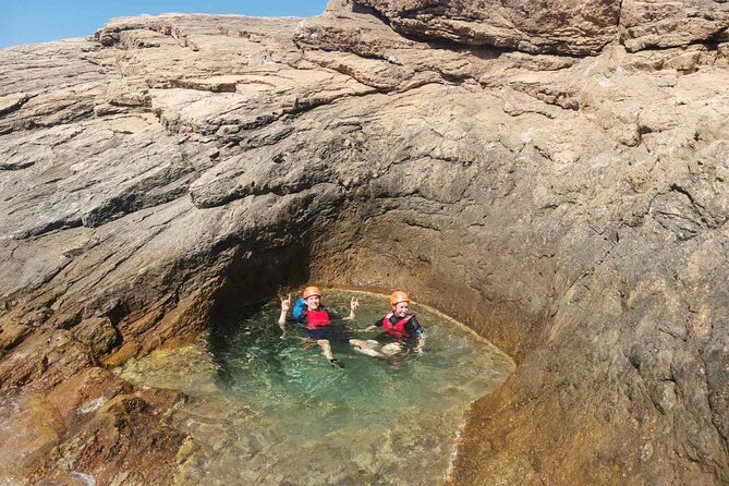 3-Hour Small Group Coasteering in Sounio - Guides Who Coach the Jumps, Including Nikki and Calm Support