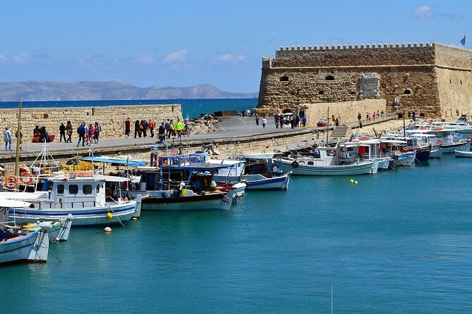 4 Day Private Tour, Crete, Santorini, Mykonos, Delos from Athens - Day 3 Mykonos: Little Venice Strolls and a Farm Tasting Add-On