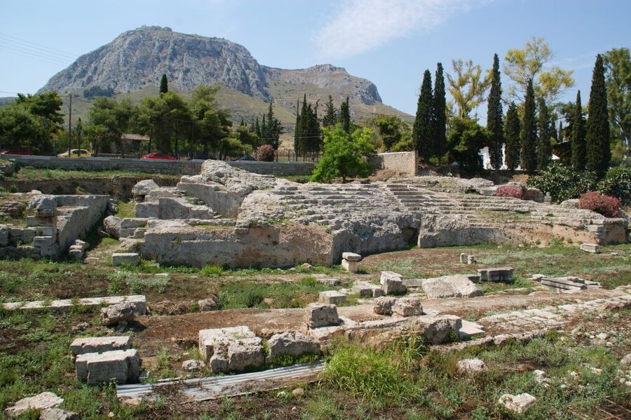 4-Day Tour of Mycenae, Epidaurus, Olympia, Delphi & Meteora - Guides and how the stories connect across five ancient sites