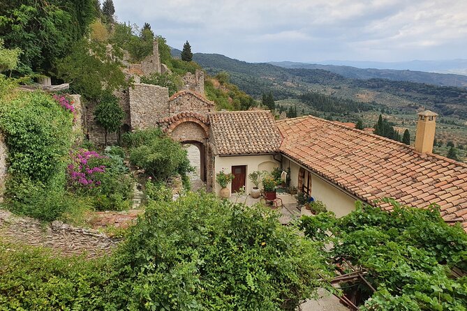 6-Day Private Tour - Delphi, Meteora, Nafplio & Monemvasia - Day 5: Monemvasia and Arachova, Then the Meteora Sunset You’ll Remember