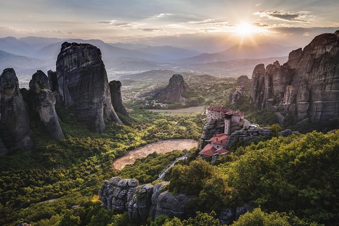 6 Day Religious & Classical Tour of Thermopylae, Meteora, Delphi, Olympia, Mycenae, Nafplio, Epidaurus, ancient Corinth From Athens - Delphi: Oracle Territory, Apollo’s Sanctuary, and Museum Masterpieces