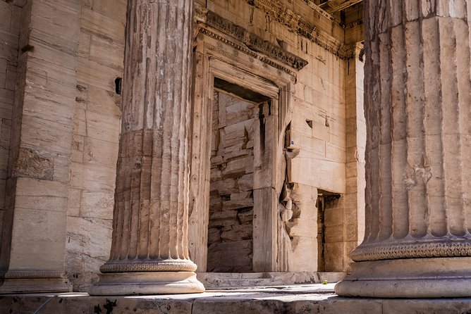 A powerful Athens Segway tour. Semi-private Historical and Contemporary Tour - Athens by Segway: the real point is orientation