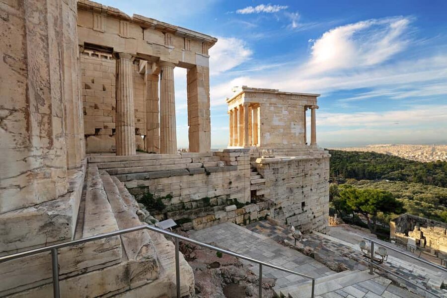 Acropolis: 3D representations & audiovisual self-guided tour - Key things to know before you download