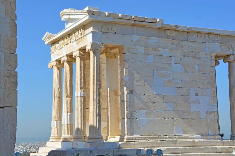 Acropolis: 3D representations & audiovisual self-guided tour - Using the interactive map so you do not get lost on purpose