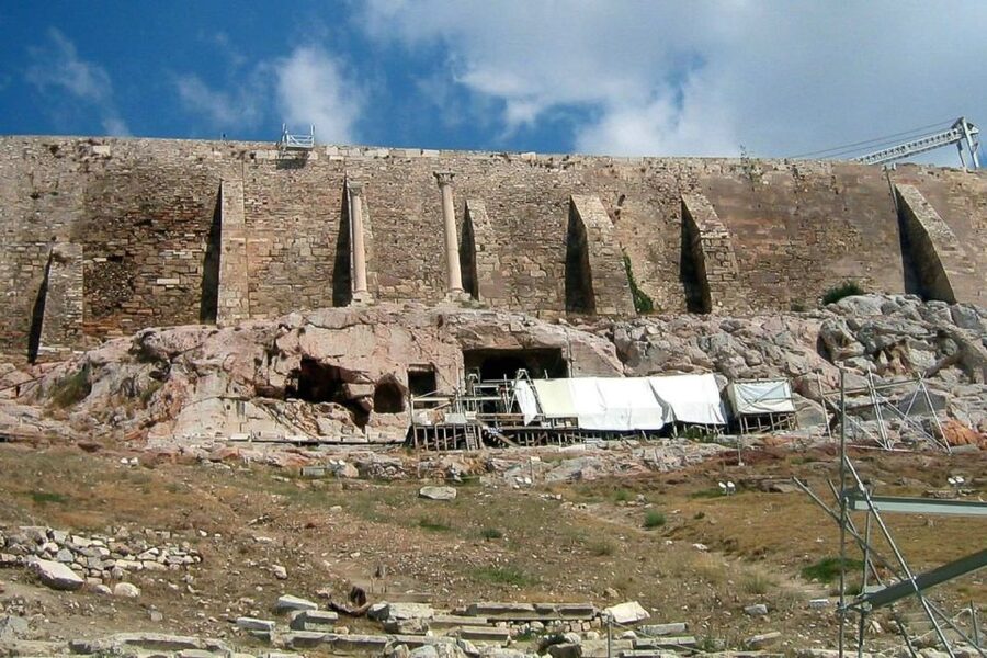 Acropolis: Private Guided Tour - The 2-hour route: Parthenon, Erechtheum, Temple of Athena Nike, Theater of Dionysus