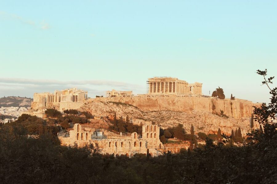 Amazing Athens: Capturing Memories amidst the Acropolis View - Your guided photoshoot: what the photographer actually does