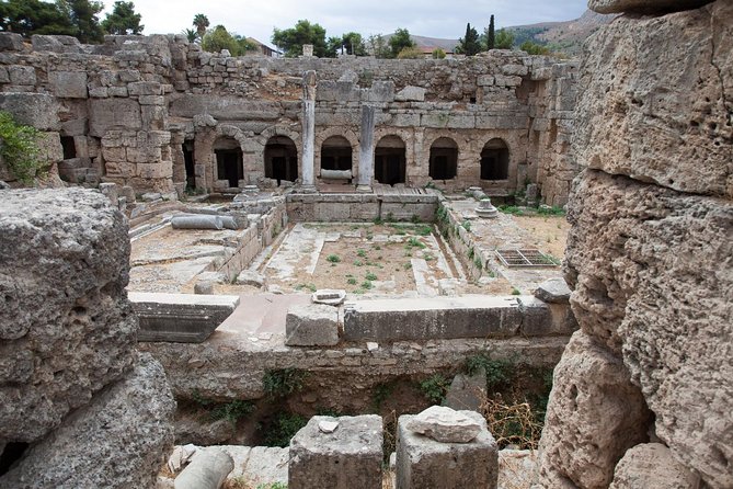 Ancient Corinth - How the Driver Adds Context Without Rushing You