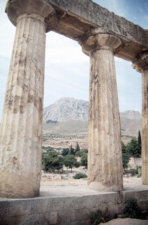 Ancient Corinth, Sanctuary of Hera, Blue Lake & Canal from Athens - Museum Stop: Artifacts, Ottoman-Era Water, and More Clarity