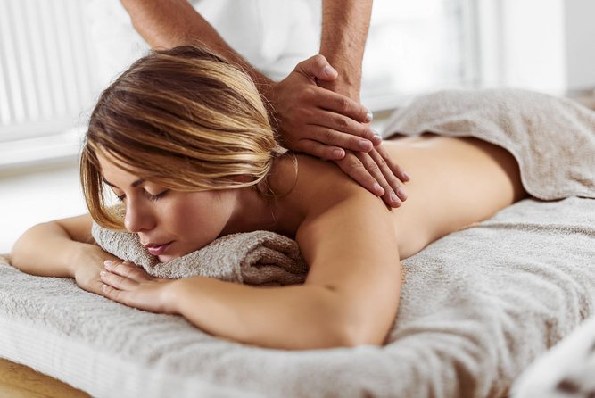 Aroma Massage - Enjoy a complete Spa experience from the comfort of your room - Key Highlights at a Glance