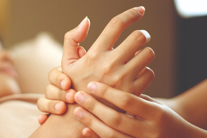 Aroma Massage - Enjoy a complete Spa experience from the comfort of your room - Room Size, Setup, and How to Make It Work in Small Hotels