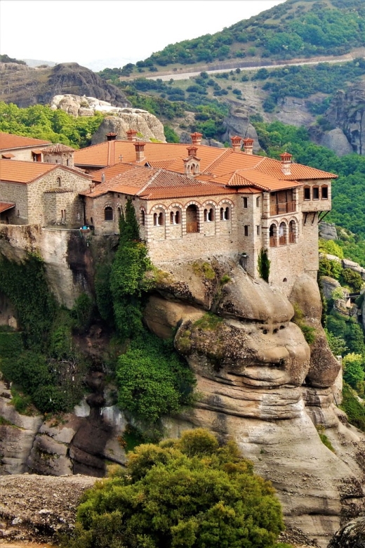 Athens: 2-Day Meteora Tour in Spanish with Guide & Hotel - Sunset Meteora Tour (English, 4 Hours): Where The Views Do Most Of The Work