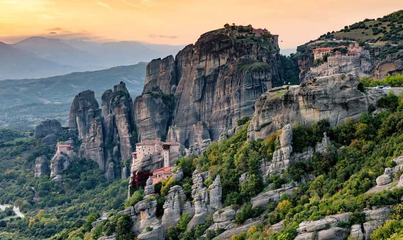 Athens: 2-Day Meteora Tour with Local Guides and Hotel Stay - Why Meteora looks better with two days