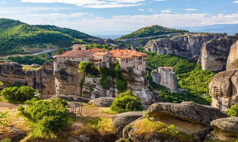 Athens: 2-Day Meteora Tour with Local Guides and Hotel Stay - Sunset monasteries tour: the payoff of doing day one right