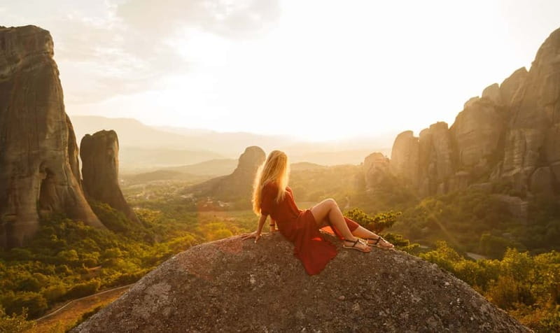 Athens: 2-Day Meteora Tour with Local Guides and Hotel Stay - Day two morning choice: more monasteries or hiking