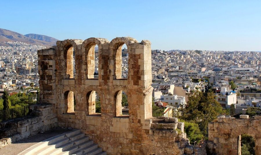 Athens: Acropolis Guided Walking Tour without Entry Ticket - Heat, crowds, and why the guide’s pace matters