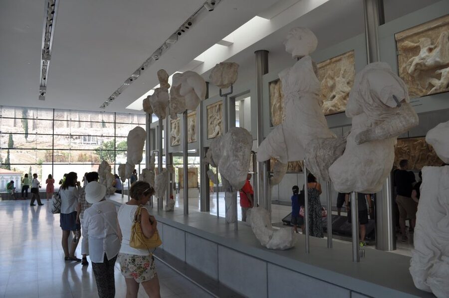 Athens: Acropolis Museum Private Guided Tour - Parthenon pediments and sculpture: democracy in stone