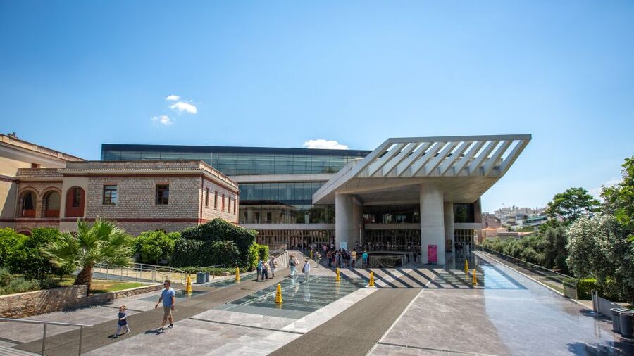 Athens: Acropolis Museum Private Guided Tour - Meeting at the entrance, then getting oriented fast