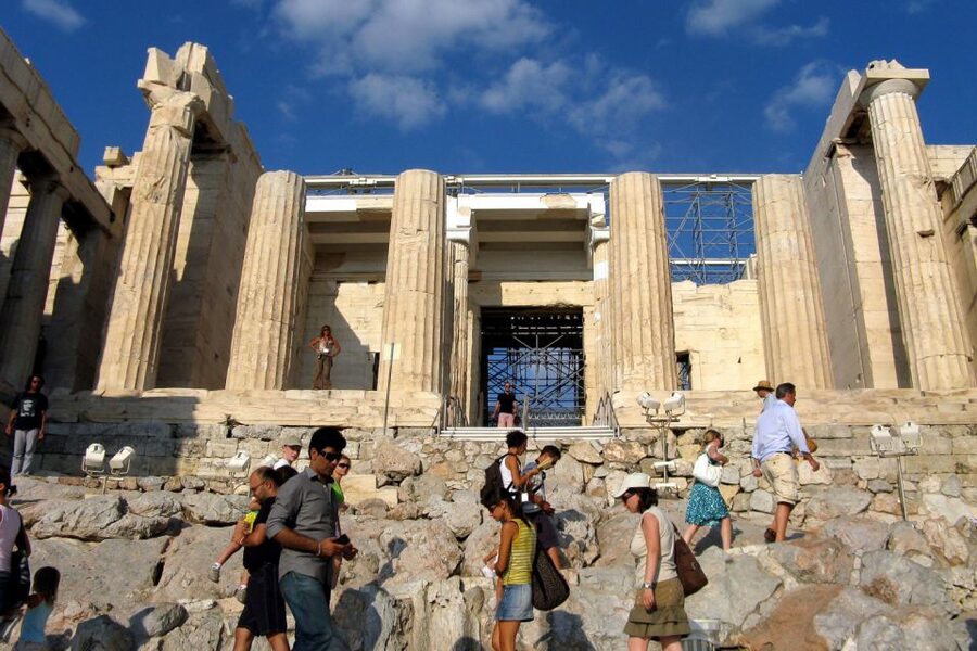 Athens: Acropolis with Museum, Guided Tour & Greek Lunch - Acropolis guided walk: Parthenon and Temple of Nike at human pace