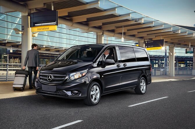 Athens Airport Private Transfer To Piraeus Port/Hotels - Airport Pickup: Finding Your Driver and Getting Moving