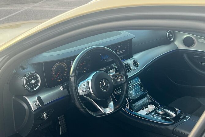 Athens Airport to Athens Center Private Arrival Transfer - Who this Athens airport transfer is best for