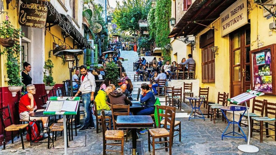 Athens Audioguide - TravelMate app for your smartphone - Headphones, phone battery, and real-world listening