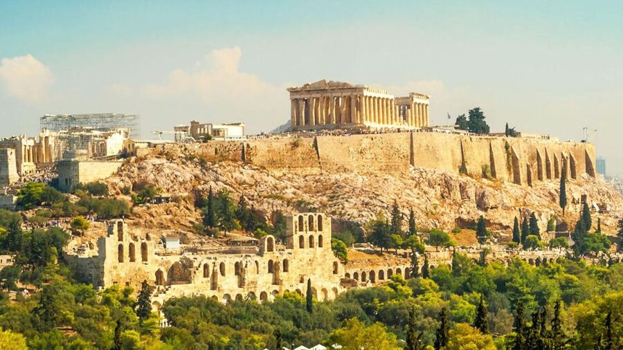 Athens Audioguide - TravelMate app for your smartphone - Who this Athens audioguide suits best