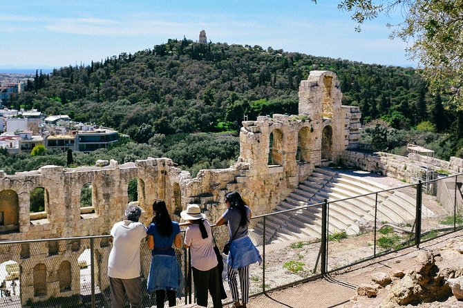 Athens Best All Inclusive Half Day Private Tour 2026 - Syntagma Square: guards, ceremony, and the practical “what to do” moment