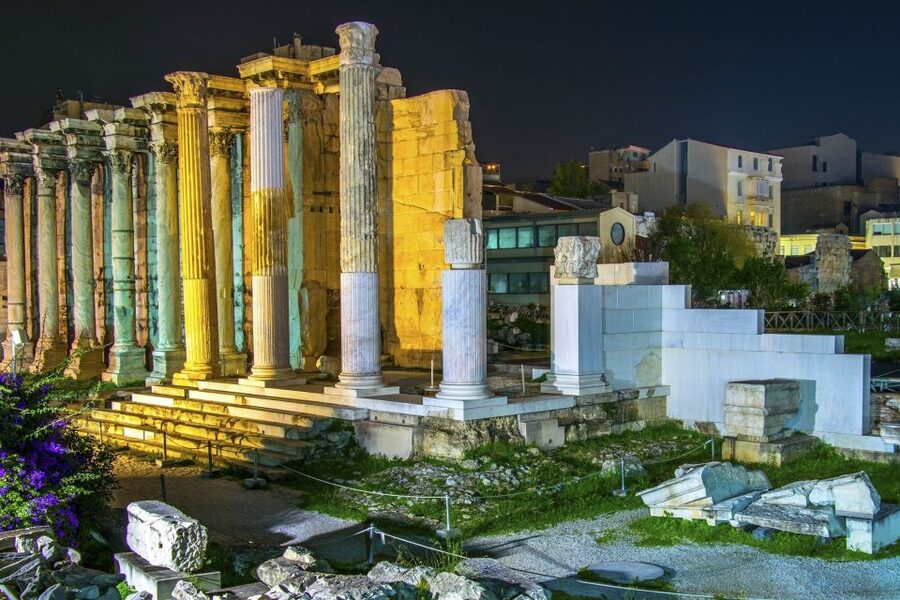 Athens by Night: 4-Hour Guided Private Tour - Key things to know before you go