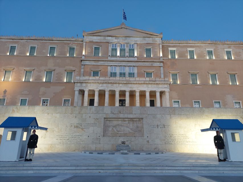 Athens: City Highlights Nighttime Walking Tour in Spanish - Metropolitan Cathedral, Little Mitropolis, and Monastiraki’s lively end