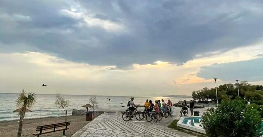 Athens Coastline: Explore by Bike - English Guide and Small Group Size, Why It Feels Personal