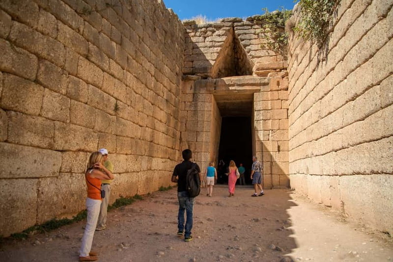 Athens: Corinth Canal, Mycenae and Nafplio Day Tour - Nafplio walking tour: Venetian streets, marble steps, and castle views