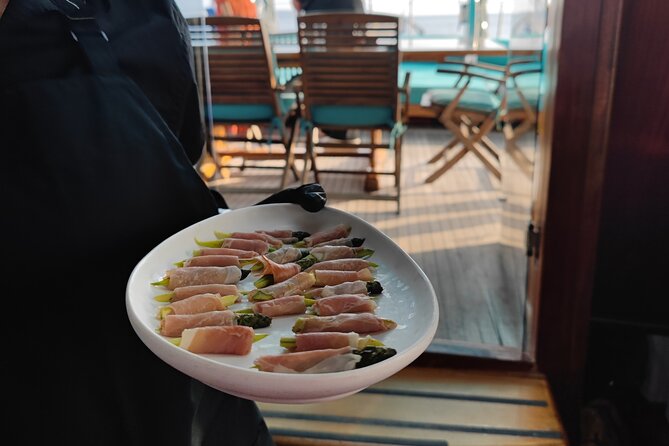 Athens cruise: Agistri, Moni/Metopi, Aegina with lunch & drinks - Boat, Crew, and What Sailing Style to Expect From Zea Marina