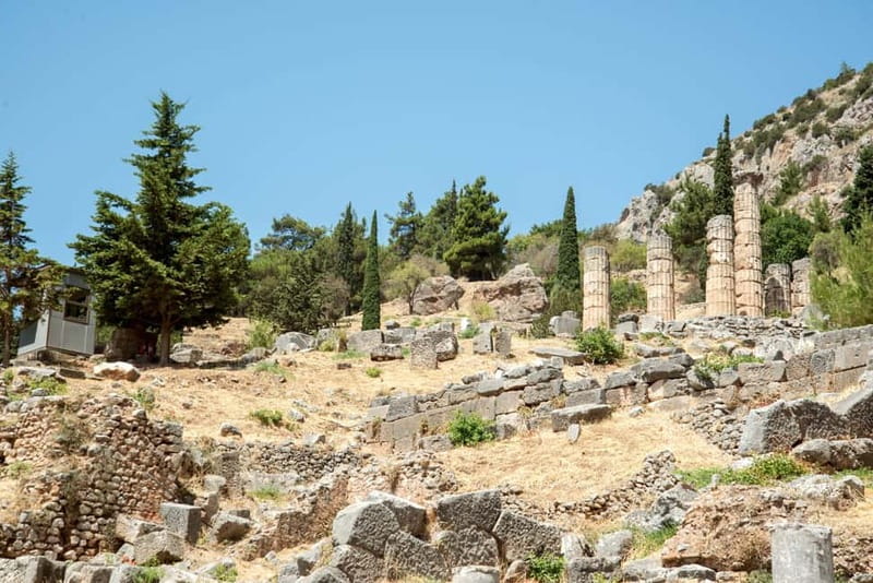 Athens: Delphi and Arachova Day Trip with Guide - Delphi in one day: why this Athens trip works