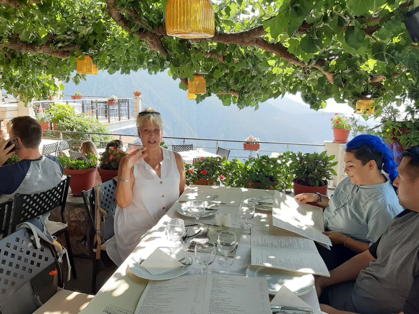 Athens: Delphi, Corycian Cave, and 300 Battlefield Day Trip - Delphi Lunch With Riviera Views and Olive-Valley Scenery