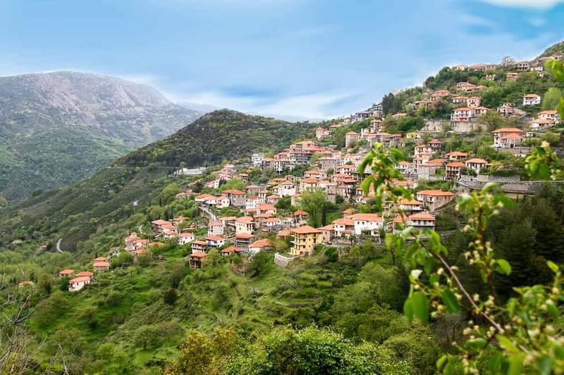 Athens: Delphi Guided Trip with Optional Lunch and Entry - What you miss (on purpose): Athena Pronaia is not currently included