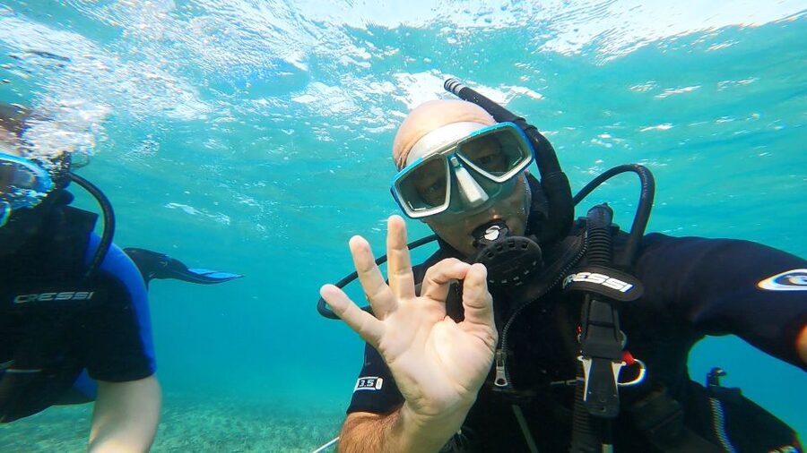 Athens East Coast: Discover Scuba Diving in Nea Makri - Safety style that makes beginners feel steady
