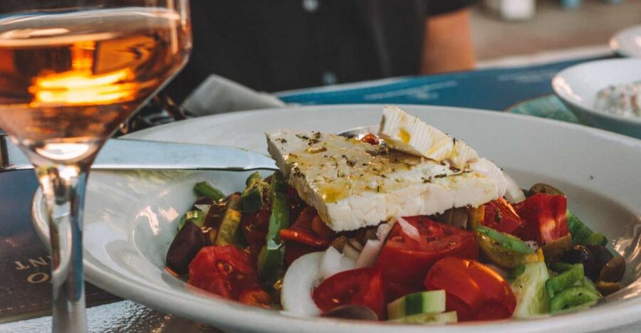 Athens: Evening Guided Walking Tour with Plaka & Dinner - Acropolis views without the midday crush