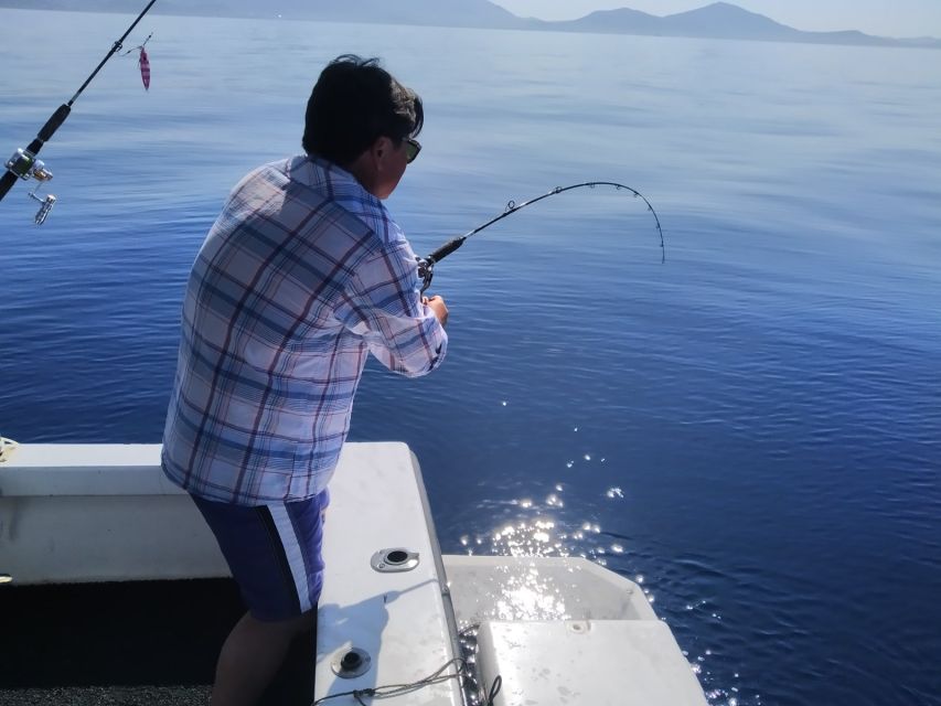 Athens: Fishing Trip Experience on a Boat with Seafood Meal - Safety and Comfort on a Licensed Boat for a 6-Hour Day