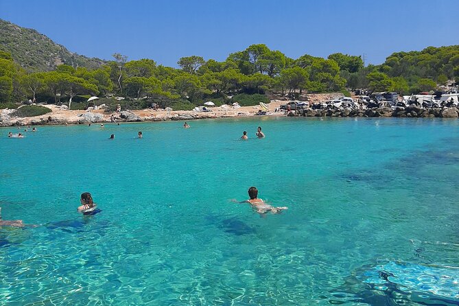 Athens: Full-Day Island Hopping Cruise with Lunch and Swimming - Boat comfort and crowding reality at max capacity